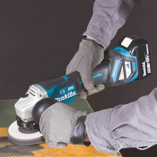 makita_dga518rtju