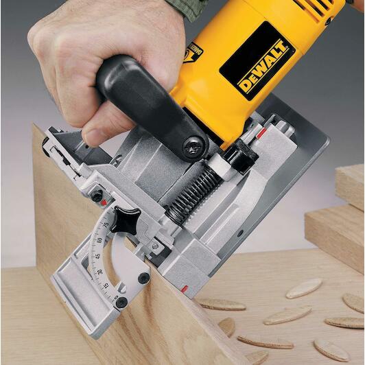 dewalt_dw682k_qs
