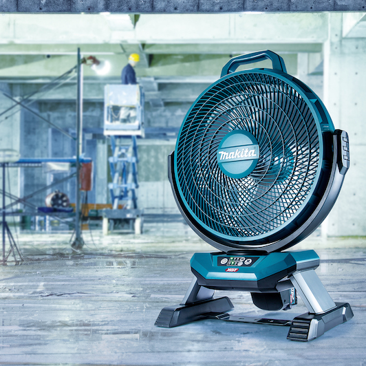 makita_cf002gz_18