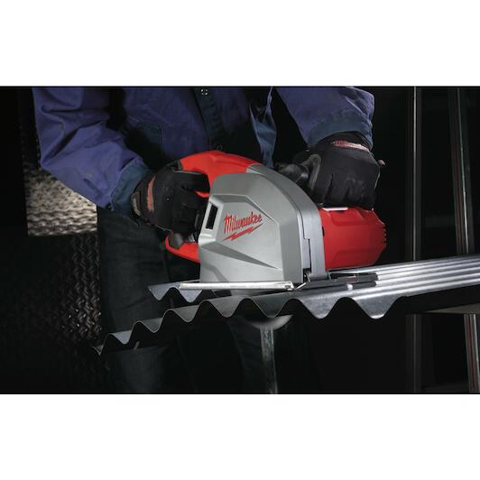 MILWAUKEE MCS 66 circular saw for metal 203mm 1800W in