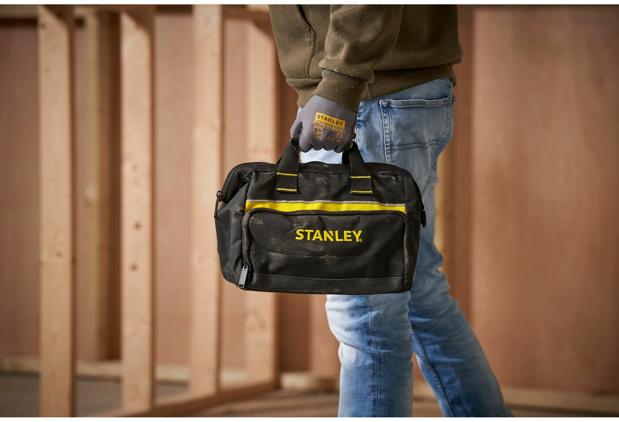 STANLEY 1-93-330 tool bag 300mm | Klium.com