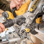 dewalt_dcs782n_xj_5